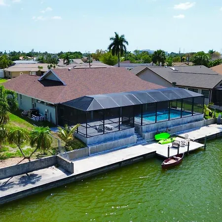 Family-Friendly Home With Heated Pool And Kayaks Villa Cape Coral Exterior photo