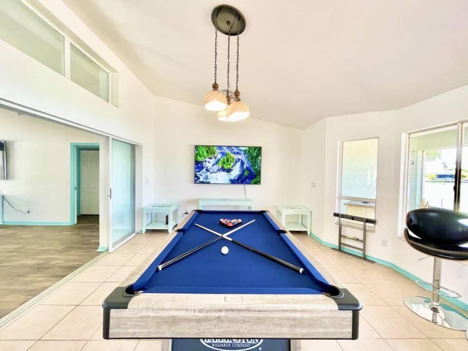 Family-friendly With Heated Pool And Kayaks *