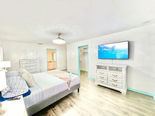Family-friendly With Heated Pool And Kayaks *