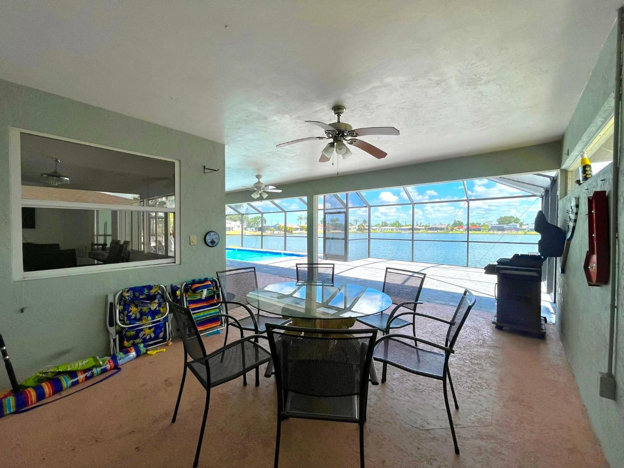 Family-friendly With Heated Pool And Kayaks *
