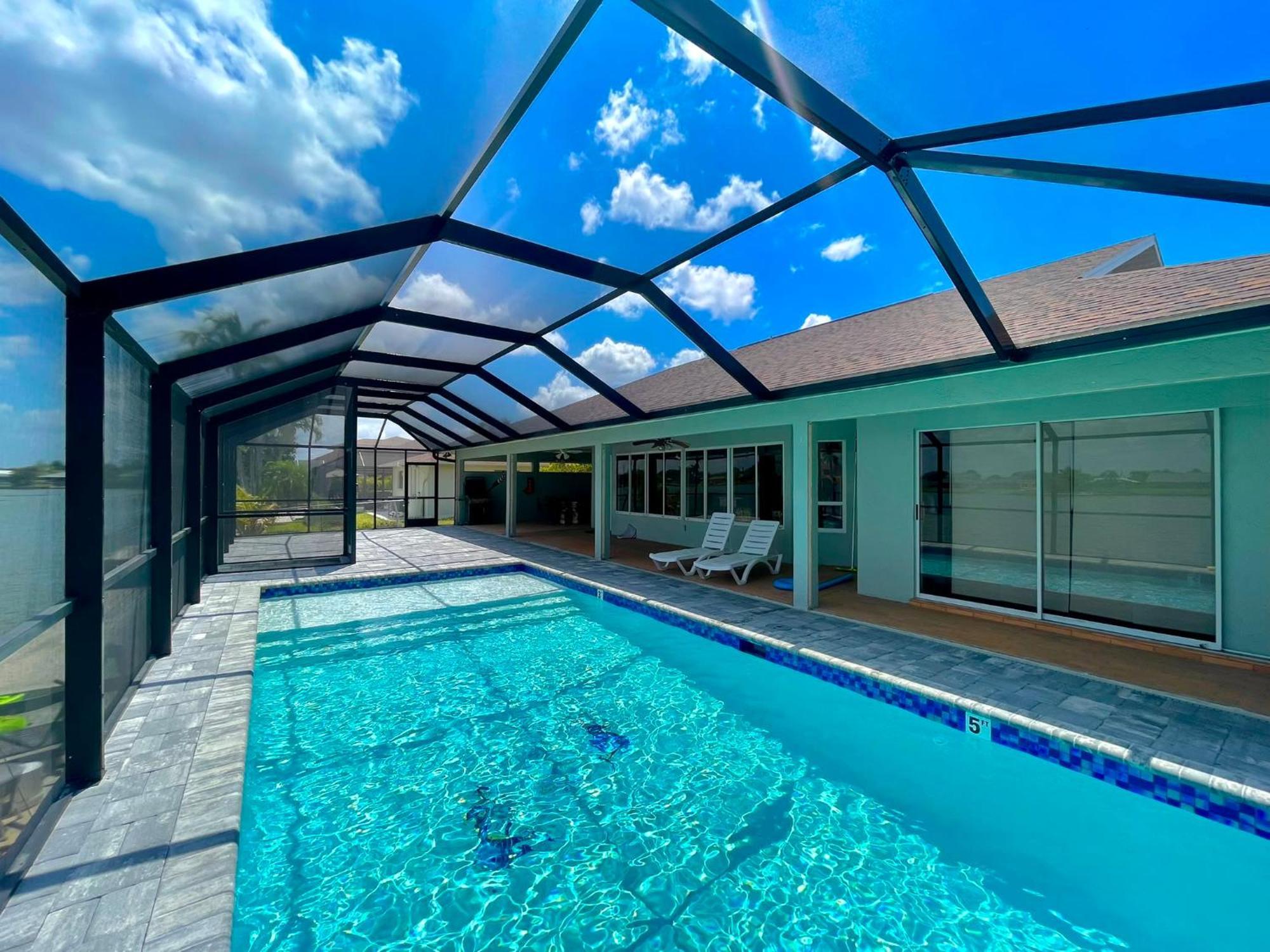 Family-friendly With Heated Pool And Kayaks * Cape Coral